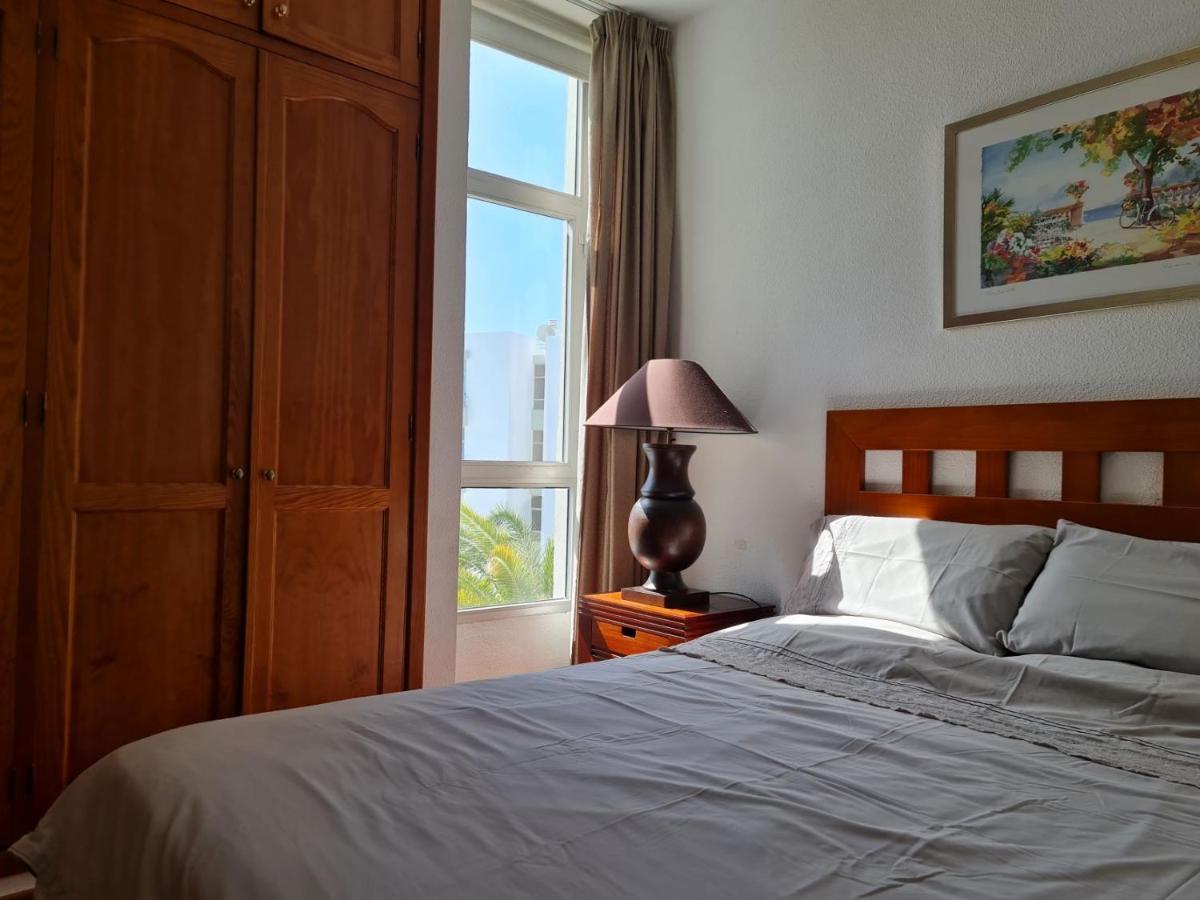 Barbados II Yumbo Two Bedroom Apartment Плая дел Инглес Екстериор снимка